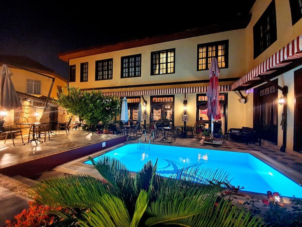 Eski Masal Hotel main