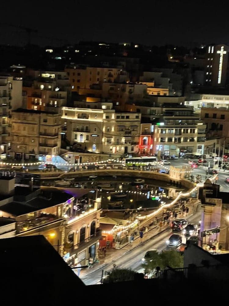 Spinola Hotel main