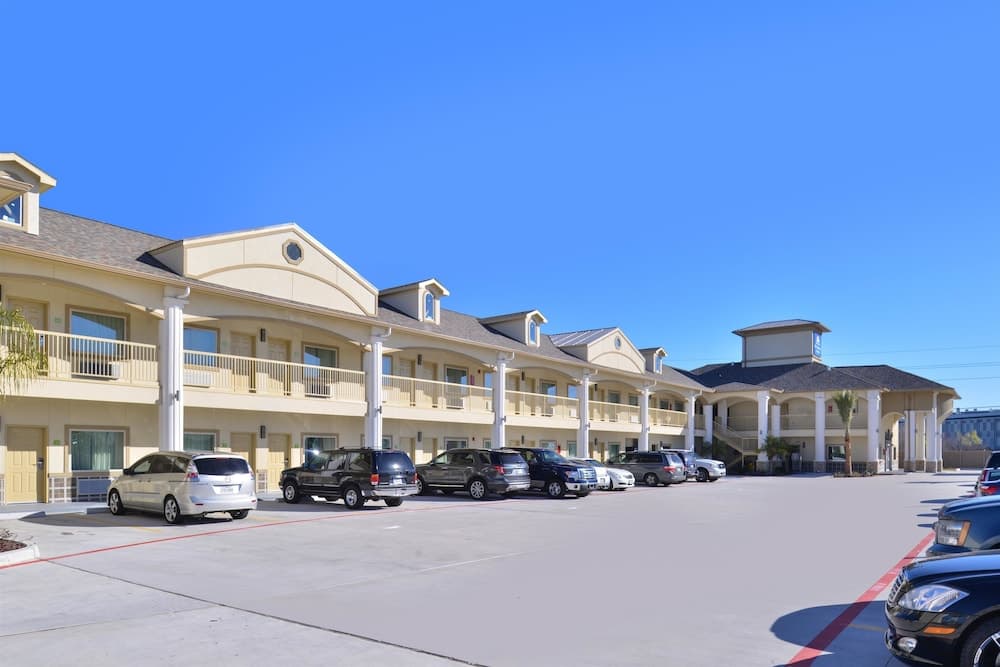 Americas Best Value Inn Suites Houston/Hwy 6 Westpark
