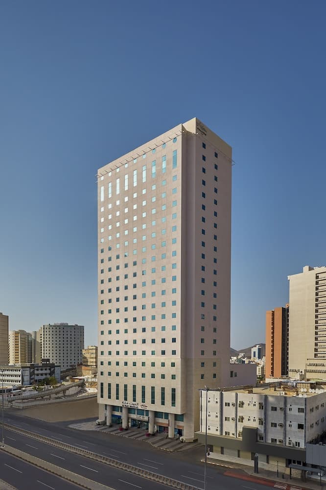 Makarem Albait Hotel Makkah main