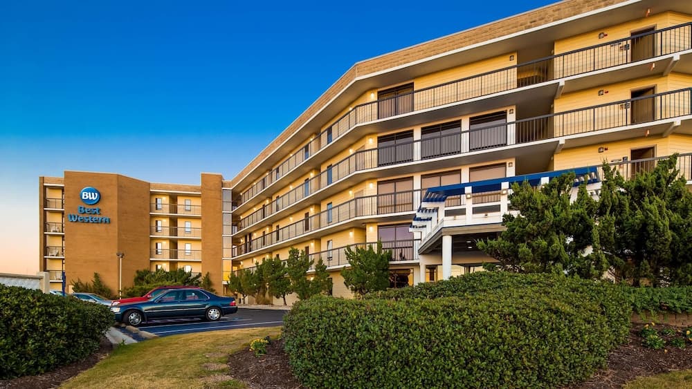 Best Western Ocean Reef Suites main
