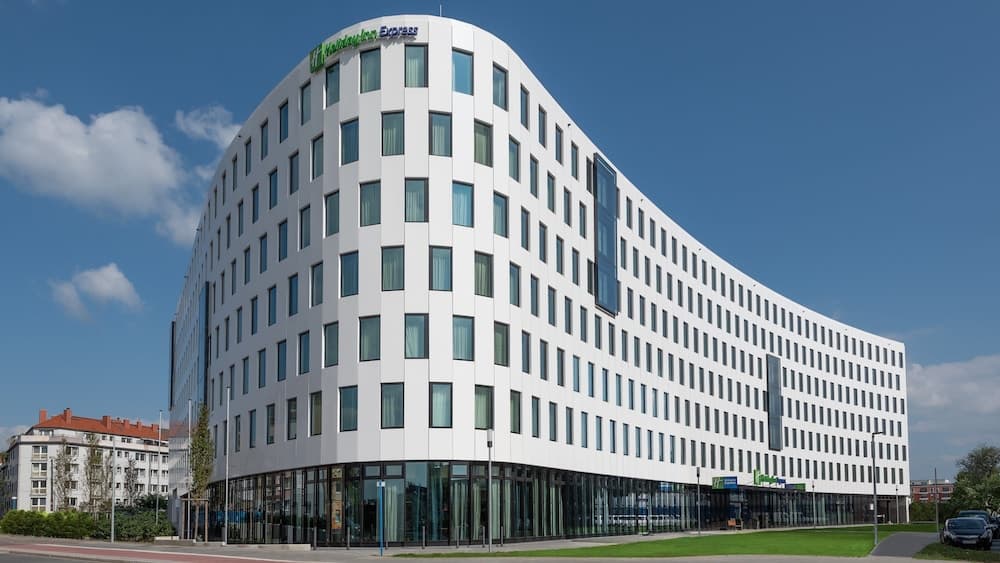 Holiday Inn Express Dusseldorf - Hauptbahnhof main