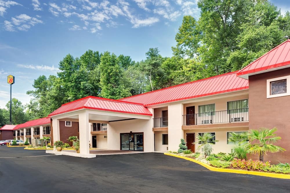 Super 8 By Wyndham Atlanta/Jonesboro Road main
