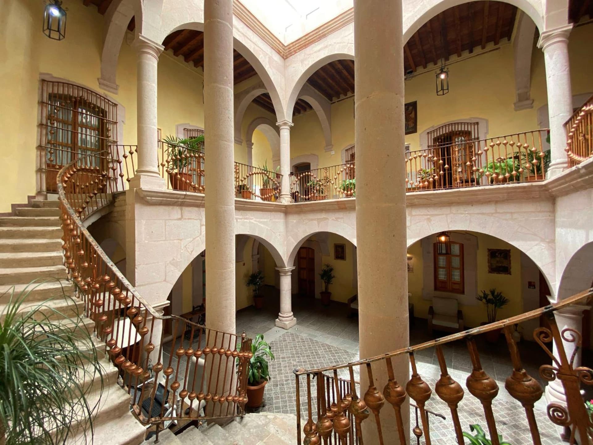 Hotel Casa Faroles