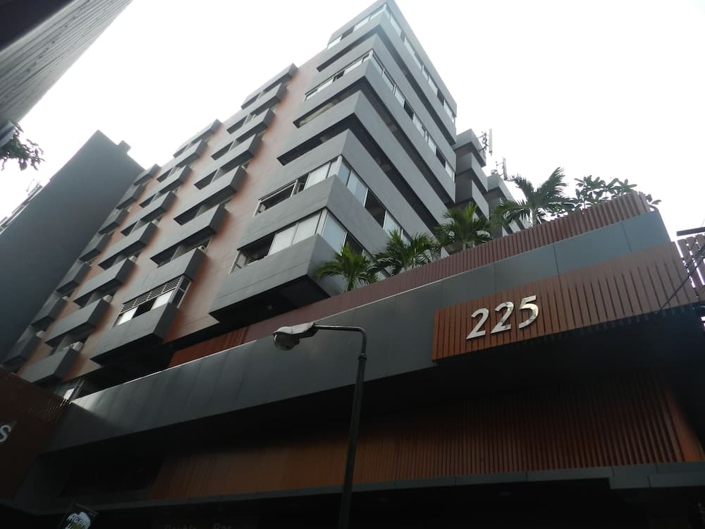 Nanatai Suites (Adults Only) main