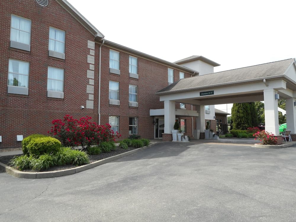 Holiday Inn Express Fairfield main