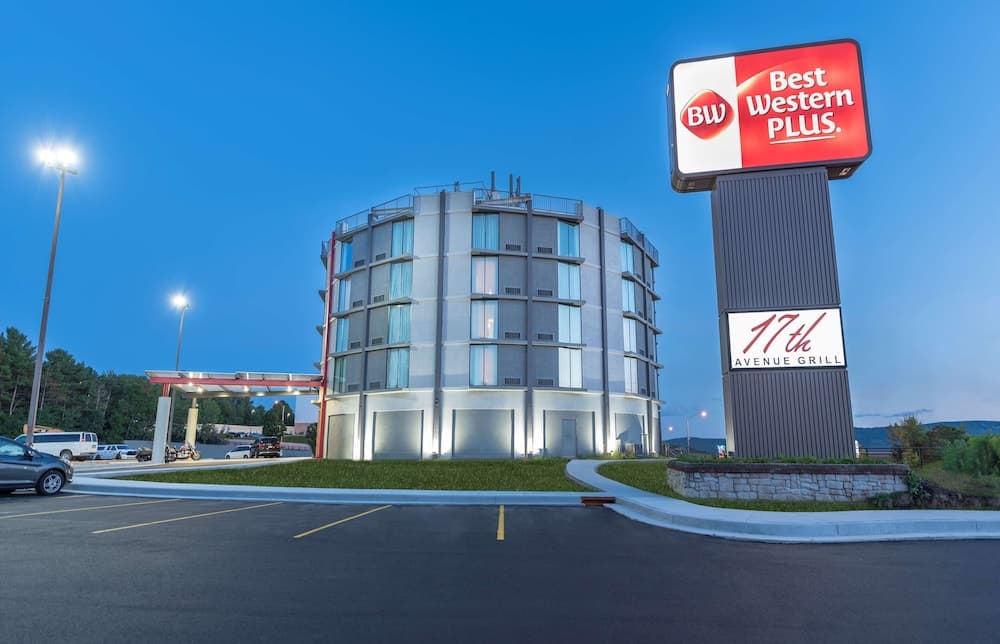 Best Western Plus Wausau Tower Inn main