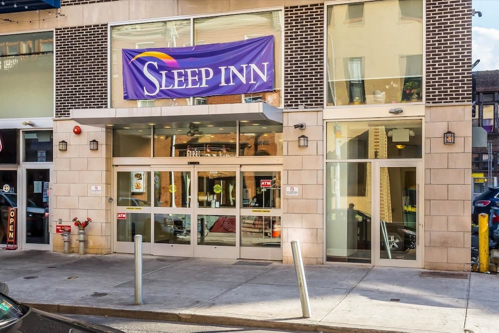 Sleep Inn Center City main