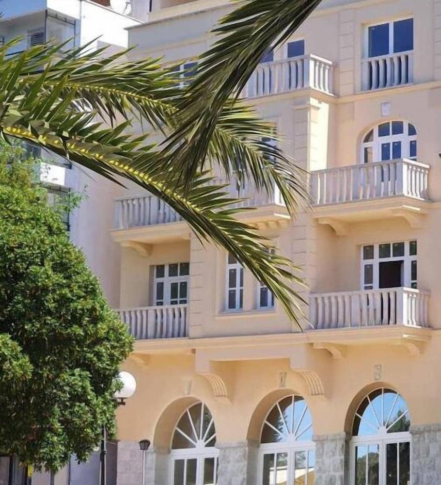 Heritage Hotel Stypia main