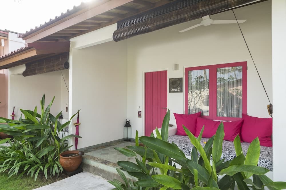 Pinkcoco Gili Air - Constant Surprises & For Cool Adults Only main