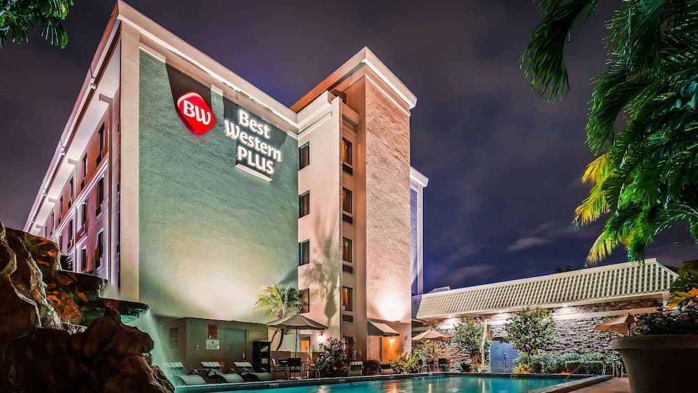 Best Western Plus Hollywood/Aventura main