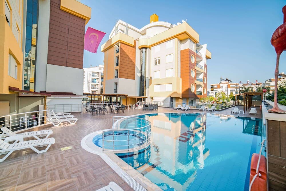 Flamingo Residence main