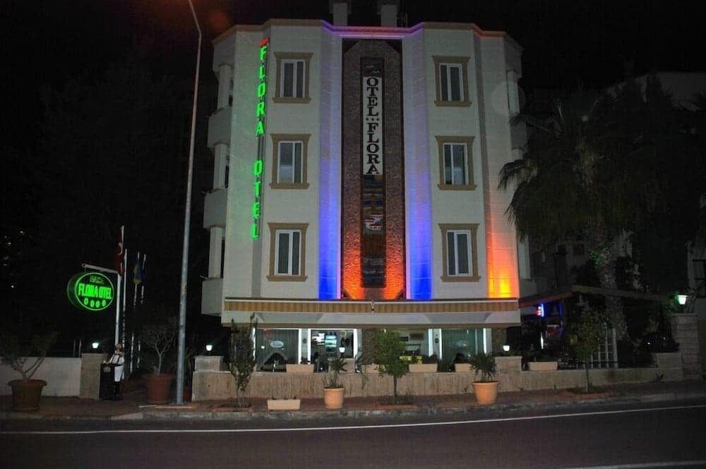 Nasa Flora Hotel main