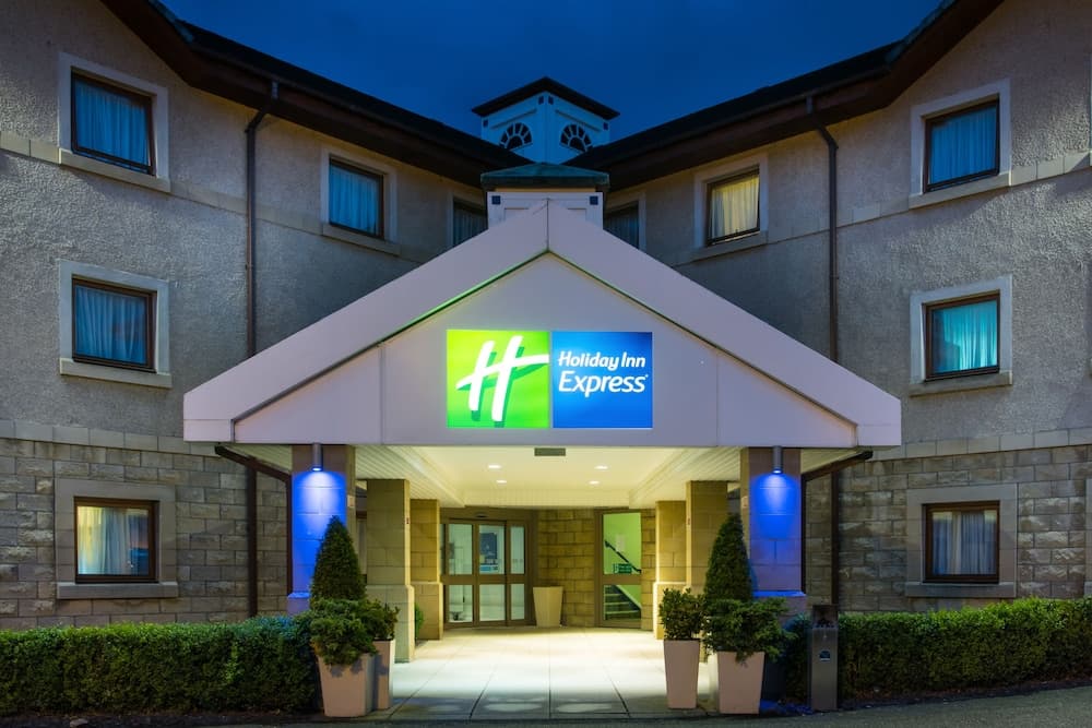 Holiday Inn Express Inverness main