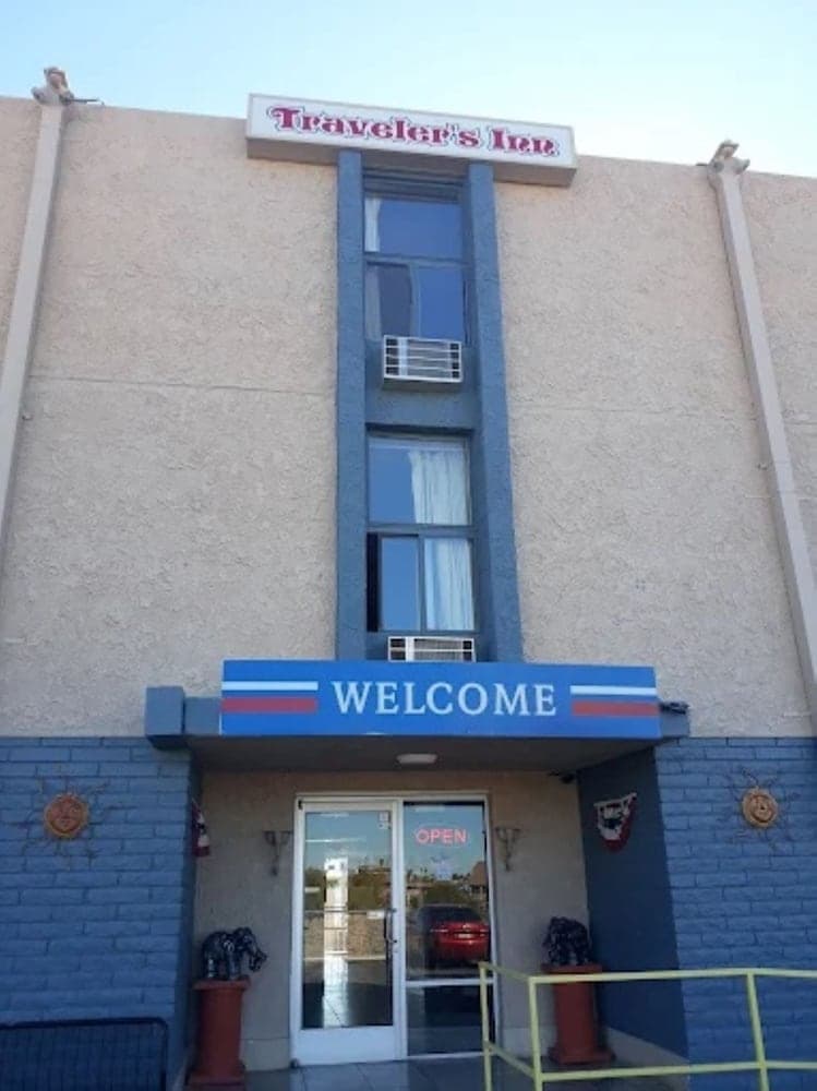 Travelers Inn main