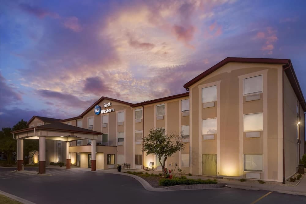Best Western Joliet Inn & Suites main