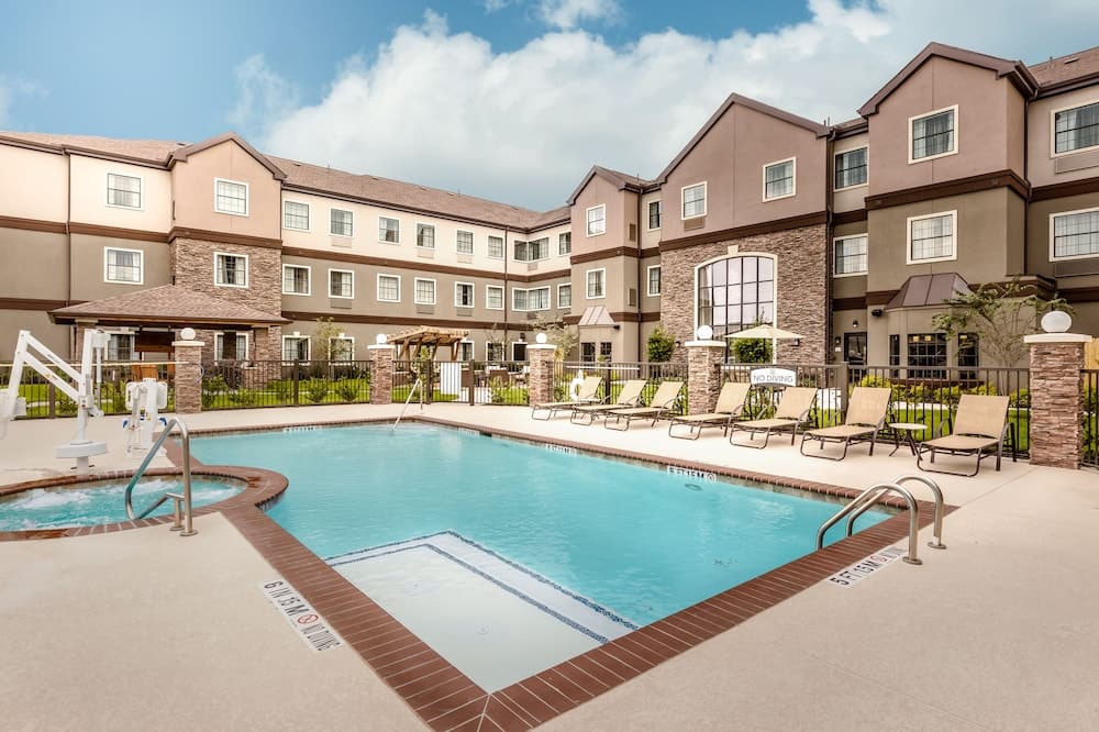 Staybridge Suites Houston I-10 West-Beltway 8 main