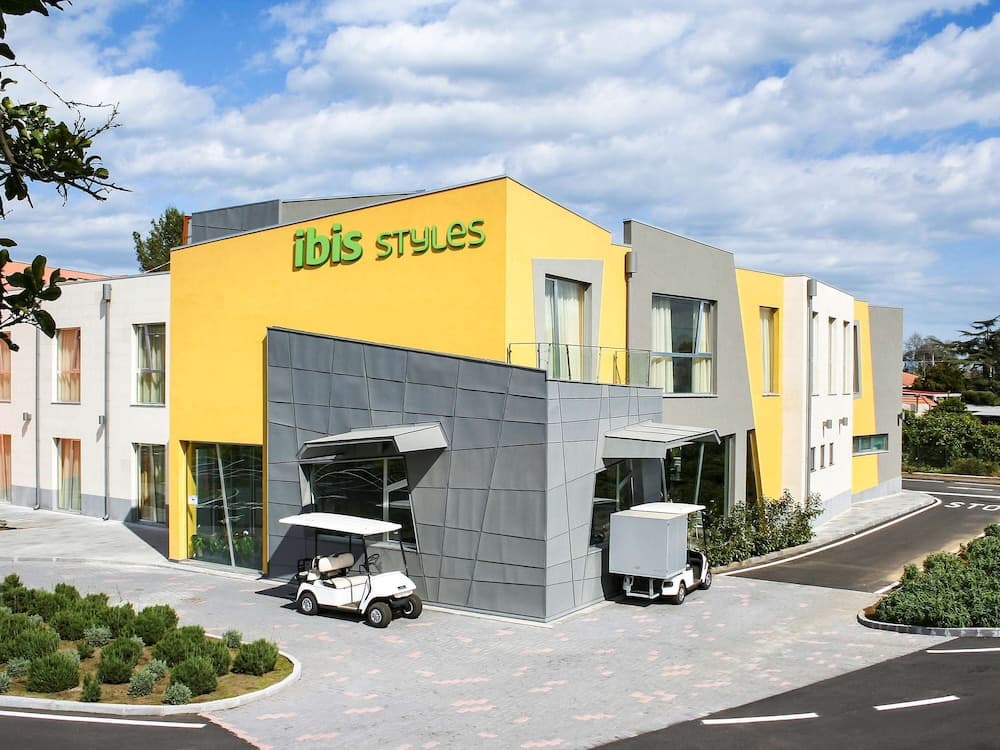 Ibis Styles Catania Acireale main