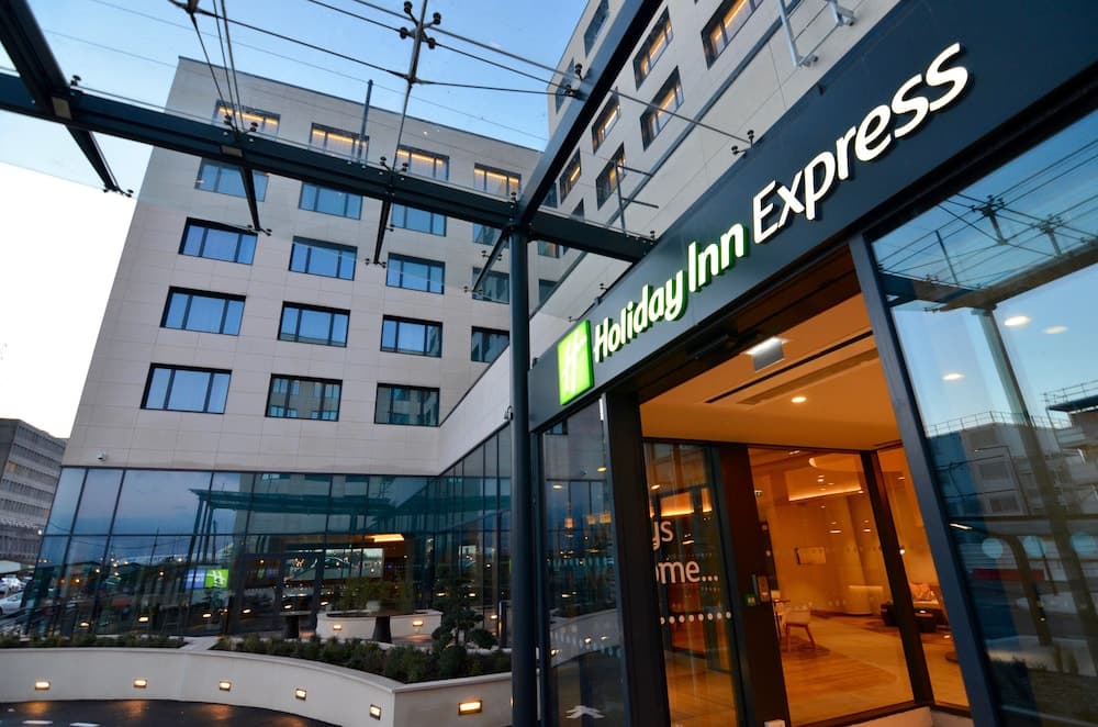 Holiday Inn Express Paris - CDG Airport main