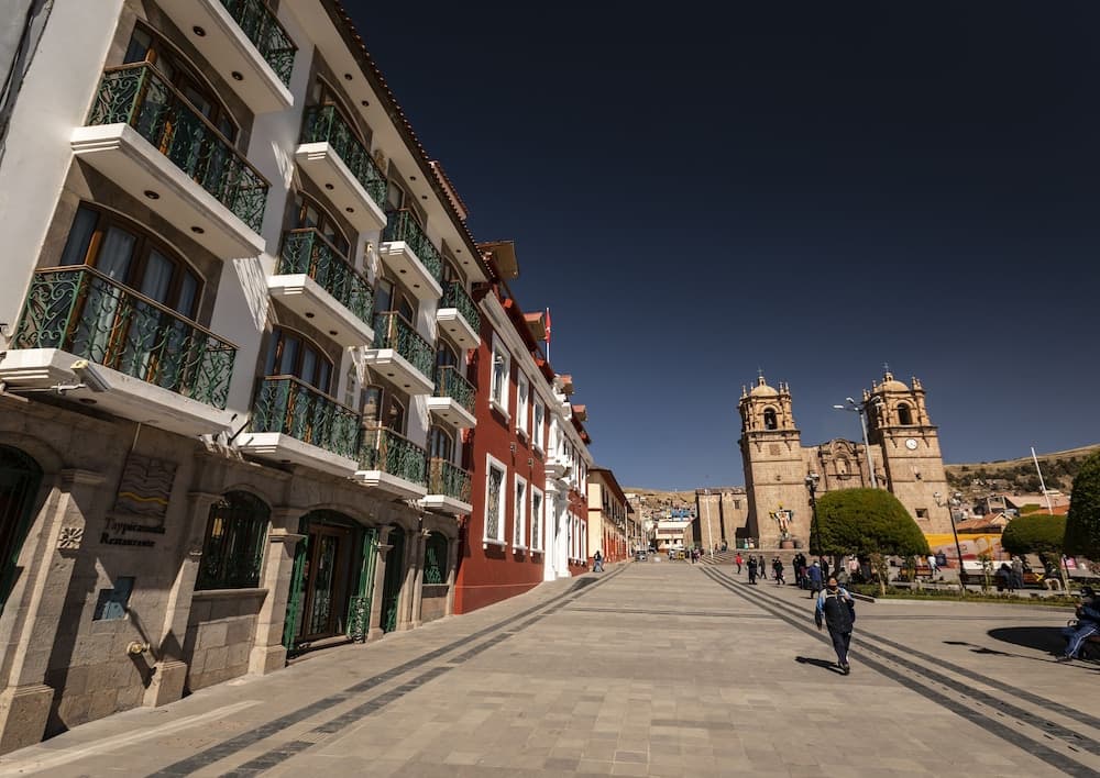 La Hacienda Plaza de Armas