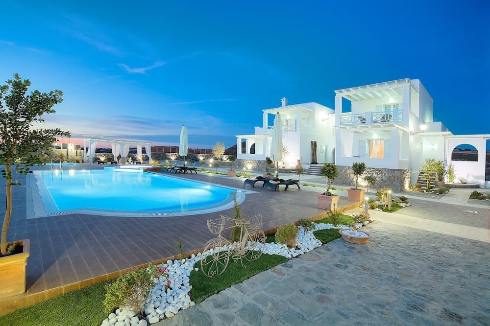 Miland Suites main