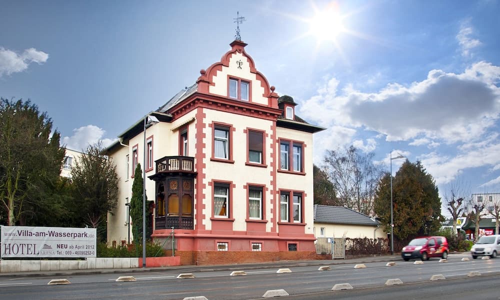 Hotel Arena Villa Am Wasserpark main