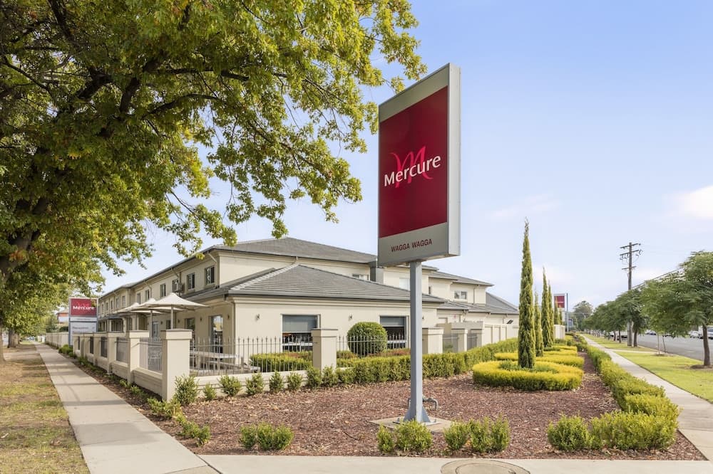 Mercure Wagga Wagga main