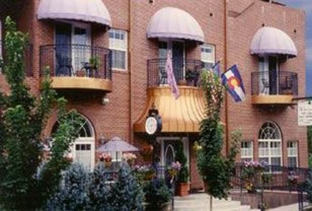 Old Town Guesthouse main