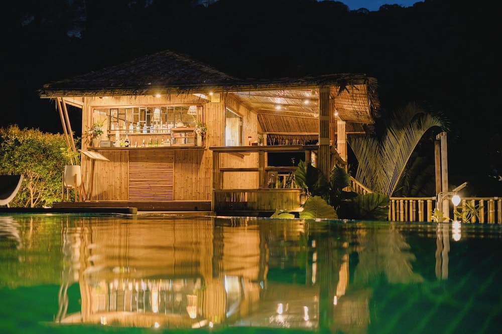 Railay Phutawan Resort main