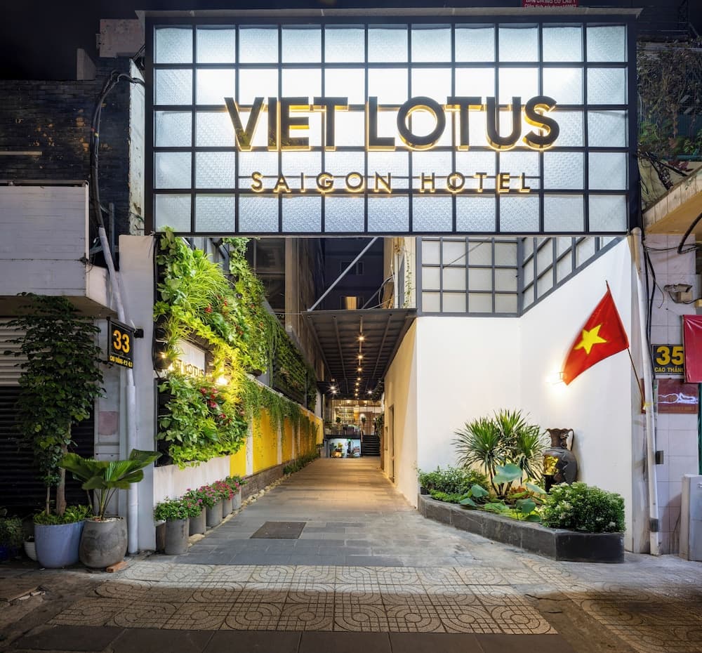 Sen Viet Hotel main