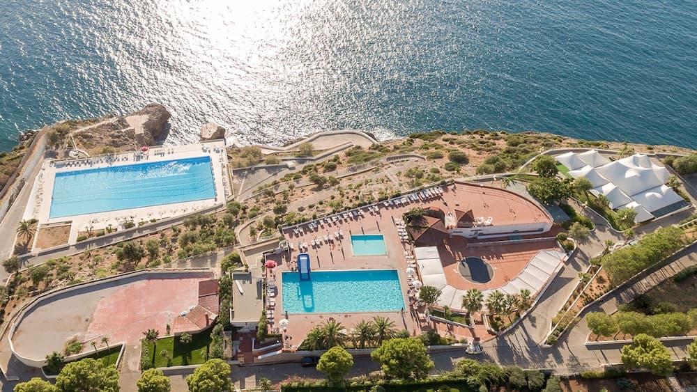 Perla Del Golfo Resort main
