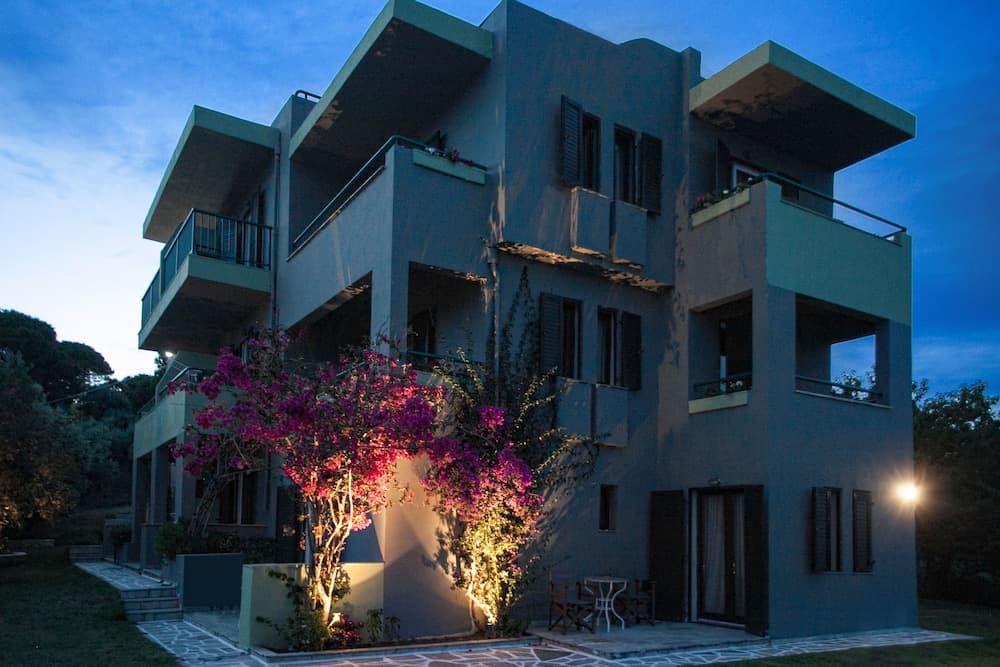 Vigles Sea View main