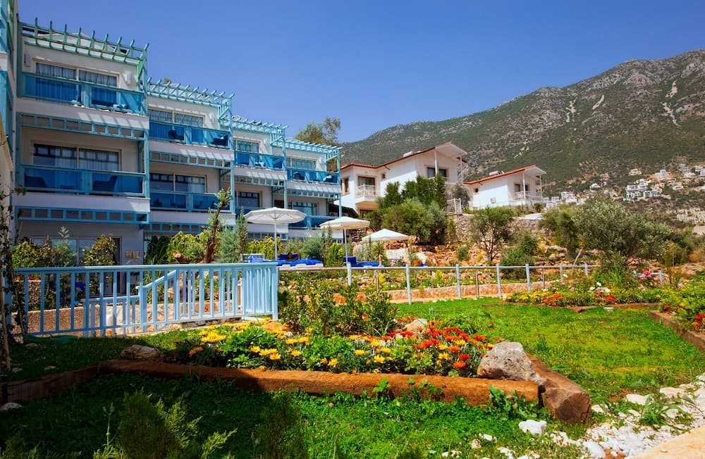 Asfiya Sea View Hotel main