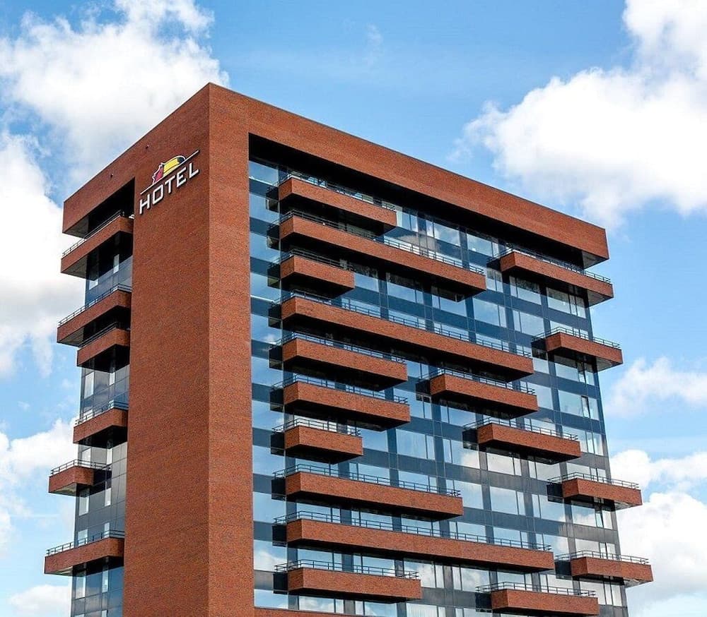 Van der Valk Hotel Enschede main