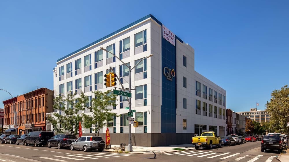 Glo Best Western Brooklyn Nyc main