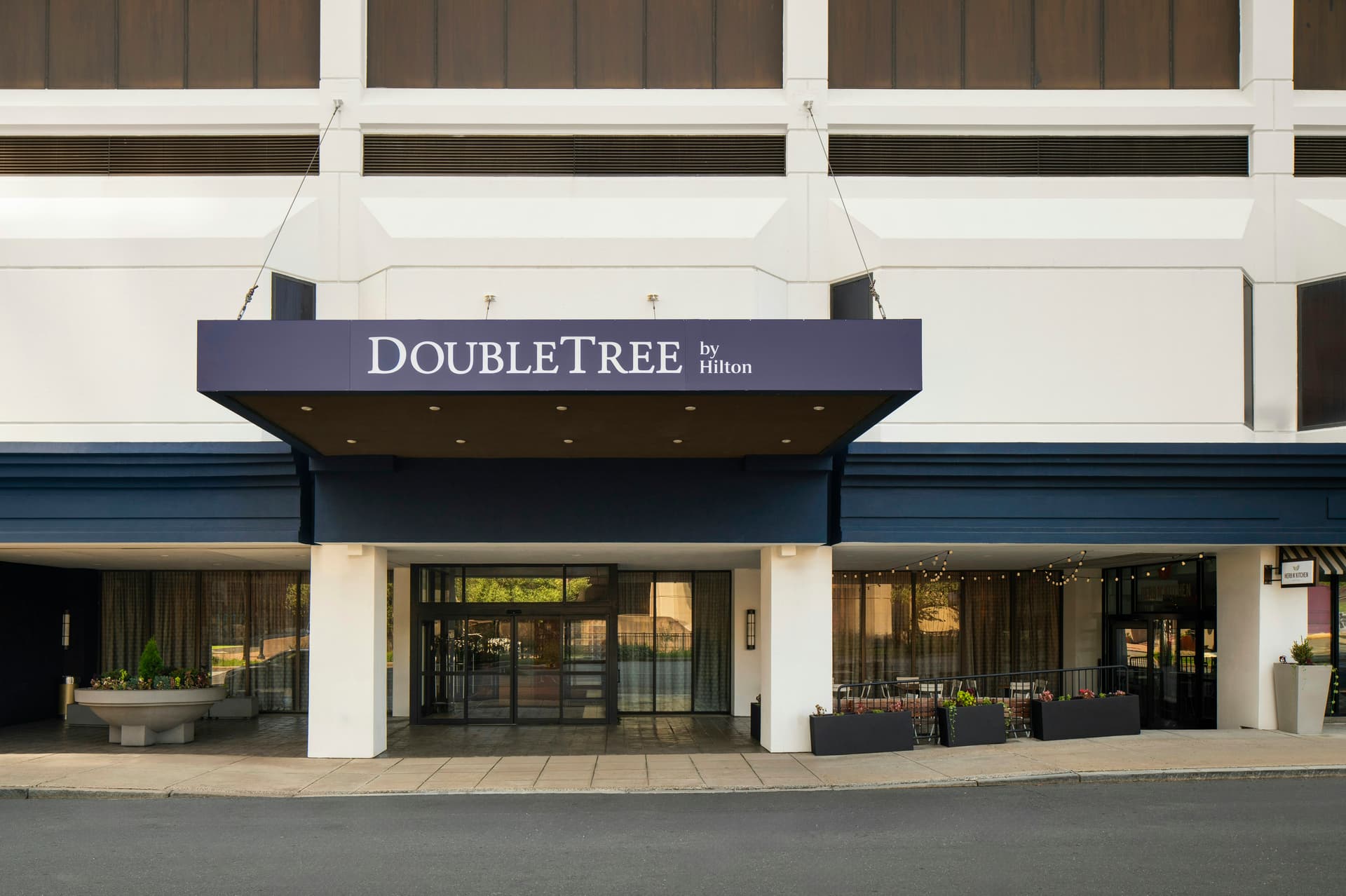 DoubleTree by Hilton Hartford Downtown main