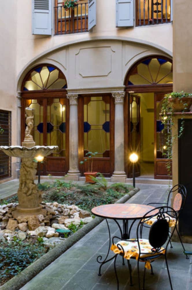 Residenza Castiglioni main