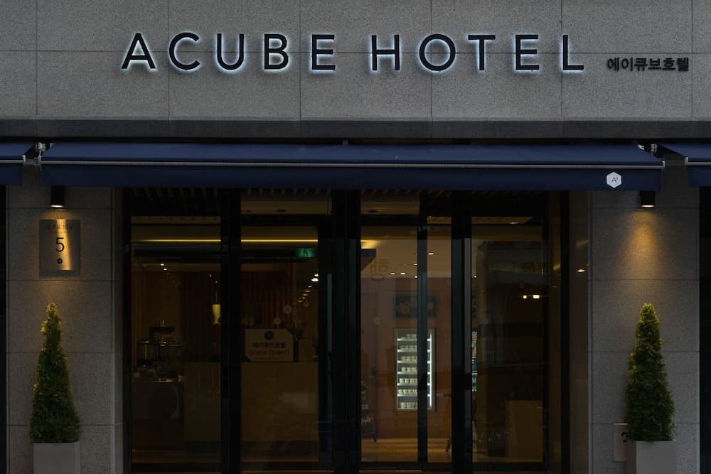 Acube Hotel main