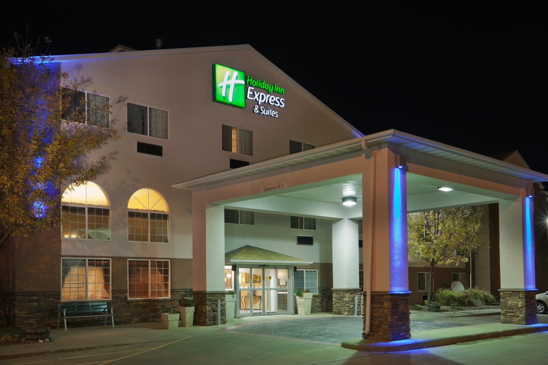Holiday Inn Express And Suites Pierre-Fort Pierre