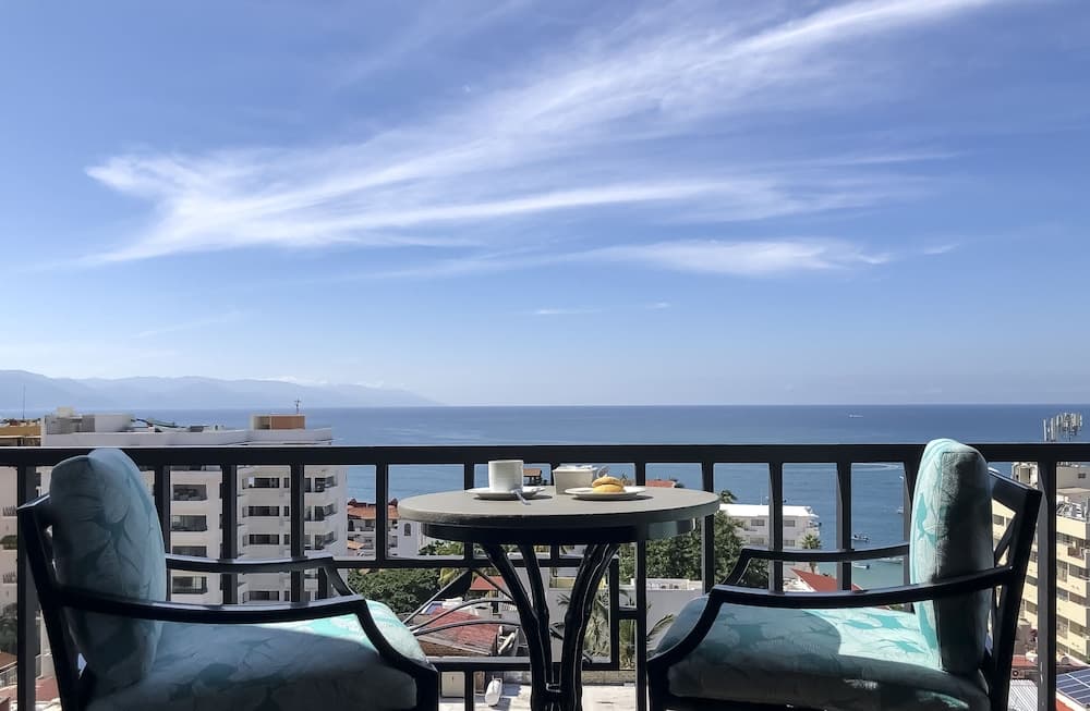 Pinnacle Resorts 179 - Adults Only main