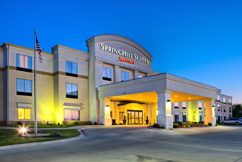 Springhill Suites Ardmore main