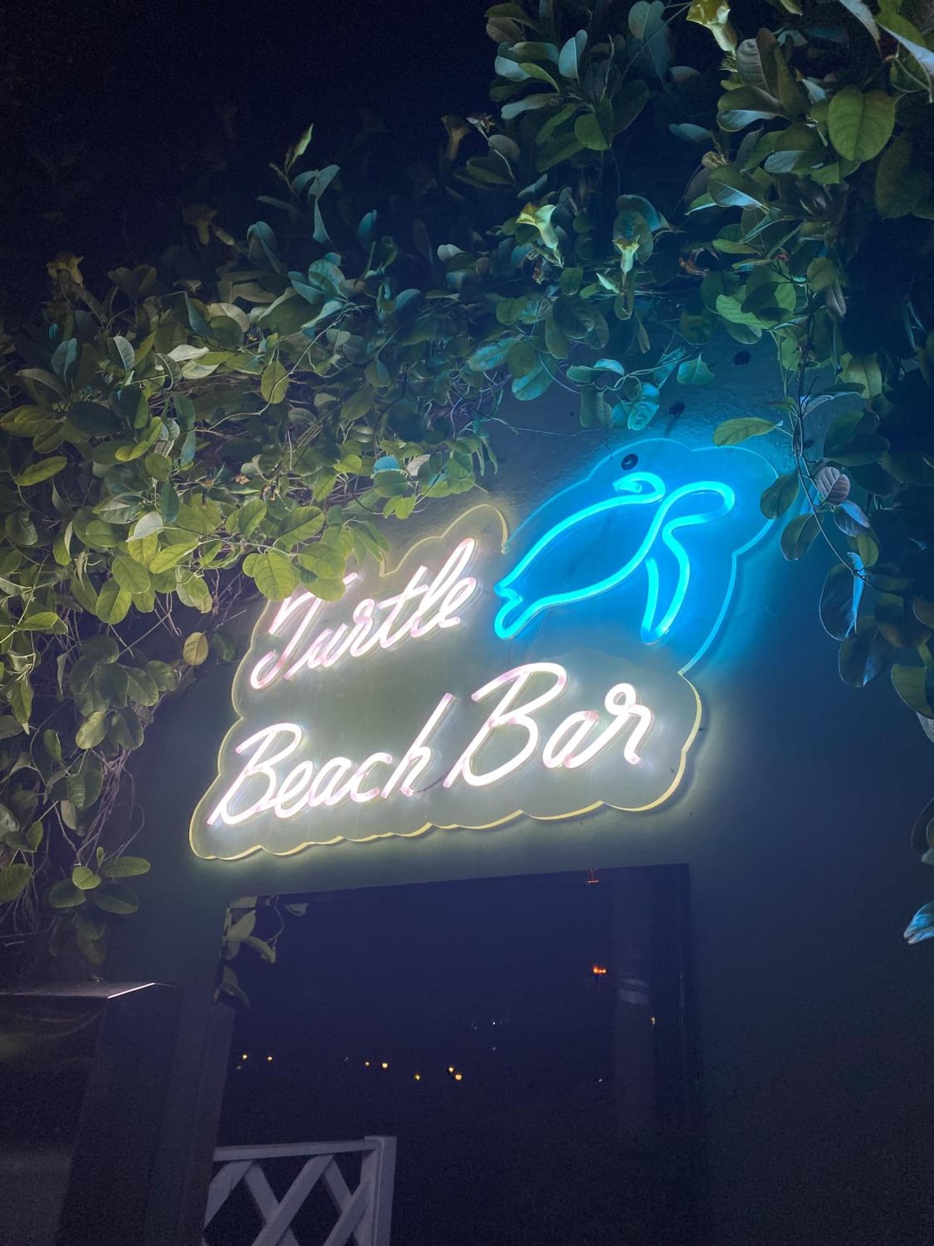 Royal Beach Hotel & Resort main