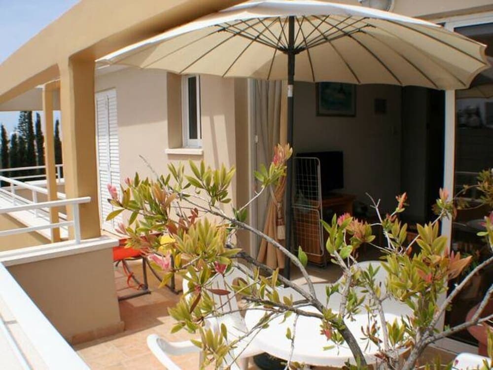 Apollonia Holiday Apartments main