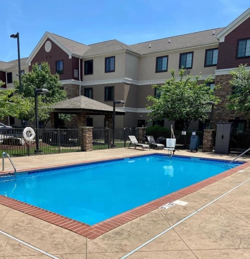 Staybridge Suites Bowling Green