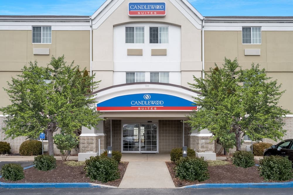 Candlewood Suites Elkhart main