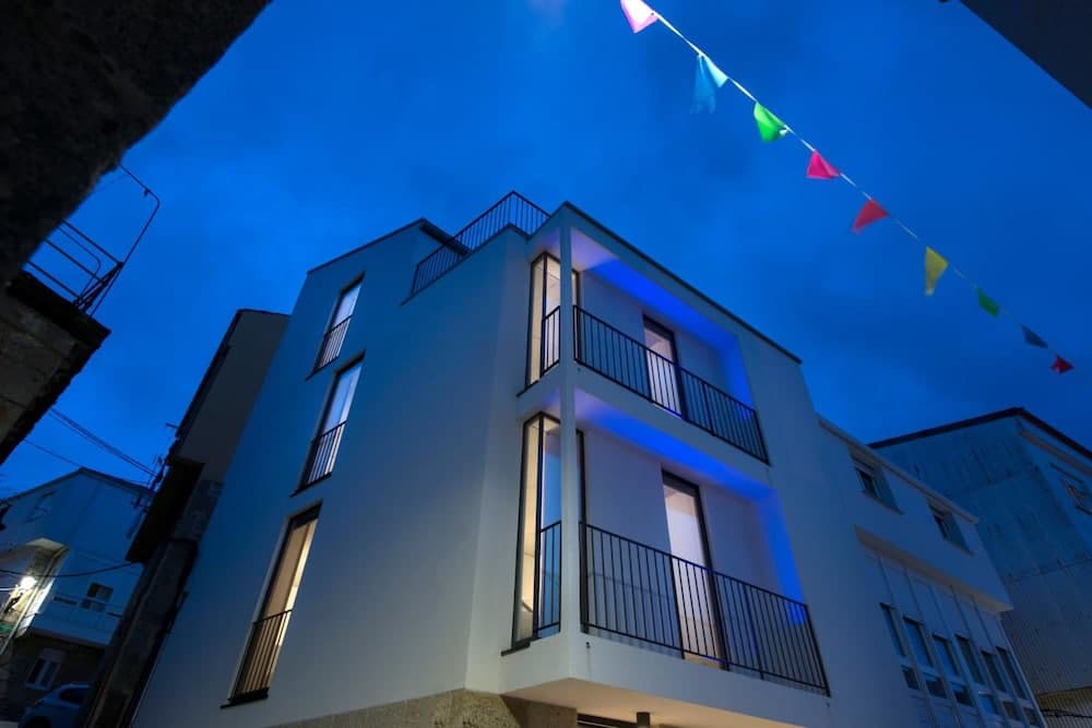 Hotel Semprefisterra main