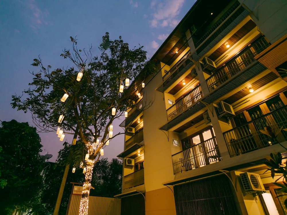 Rendezvous Classic House main