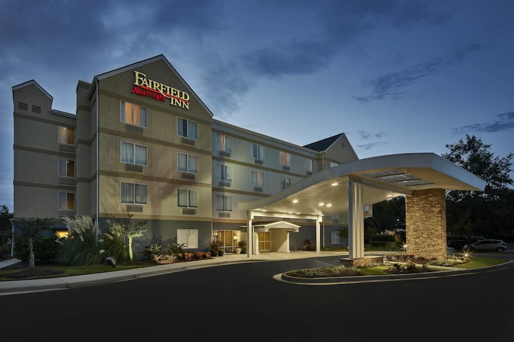 Fairfield Inn Myrtle Beach Broadway At The Beach main