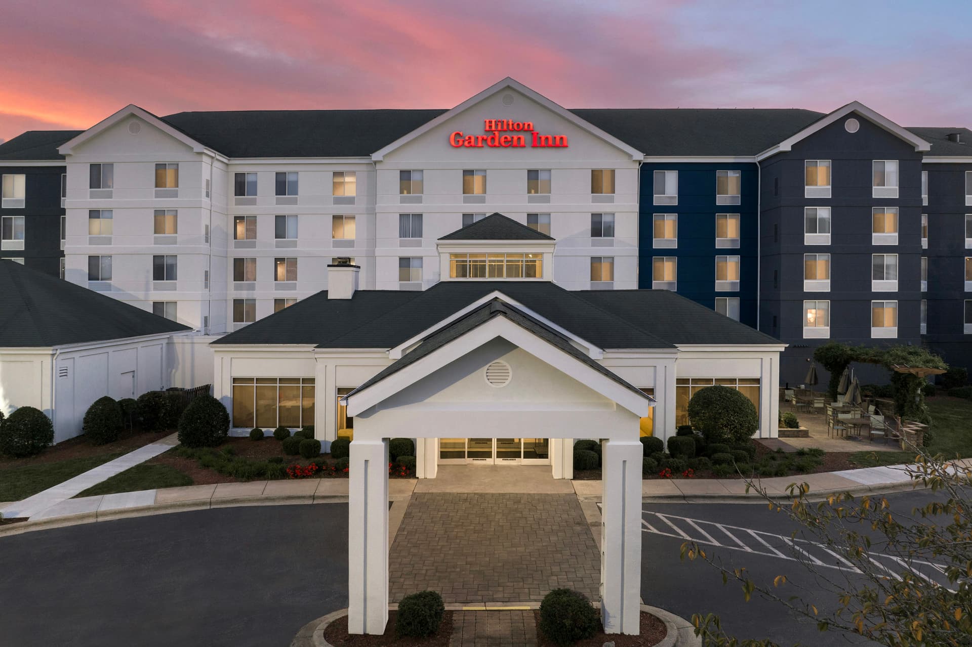 Hilton Garden Inn Greensboro main