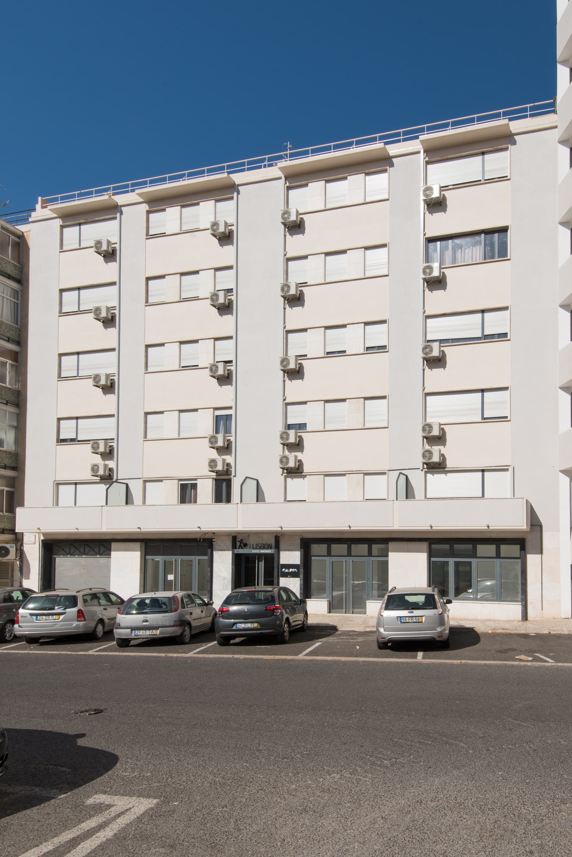 Lisbon Serviced Apartments Campos main
